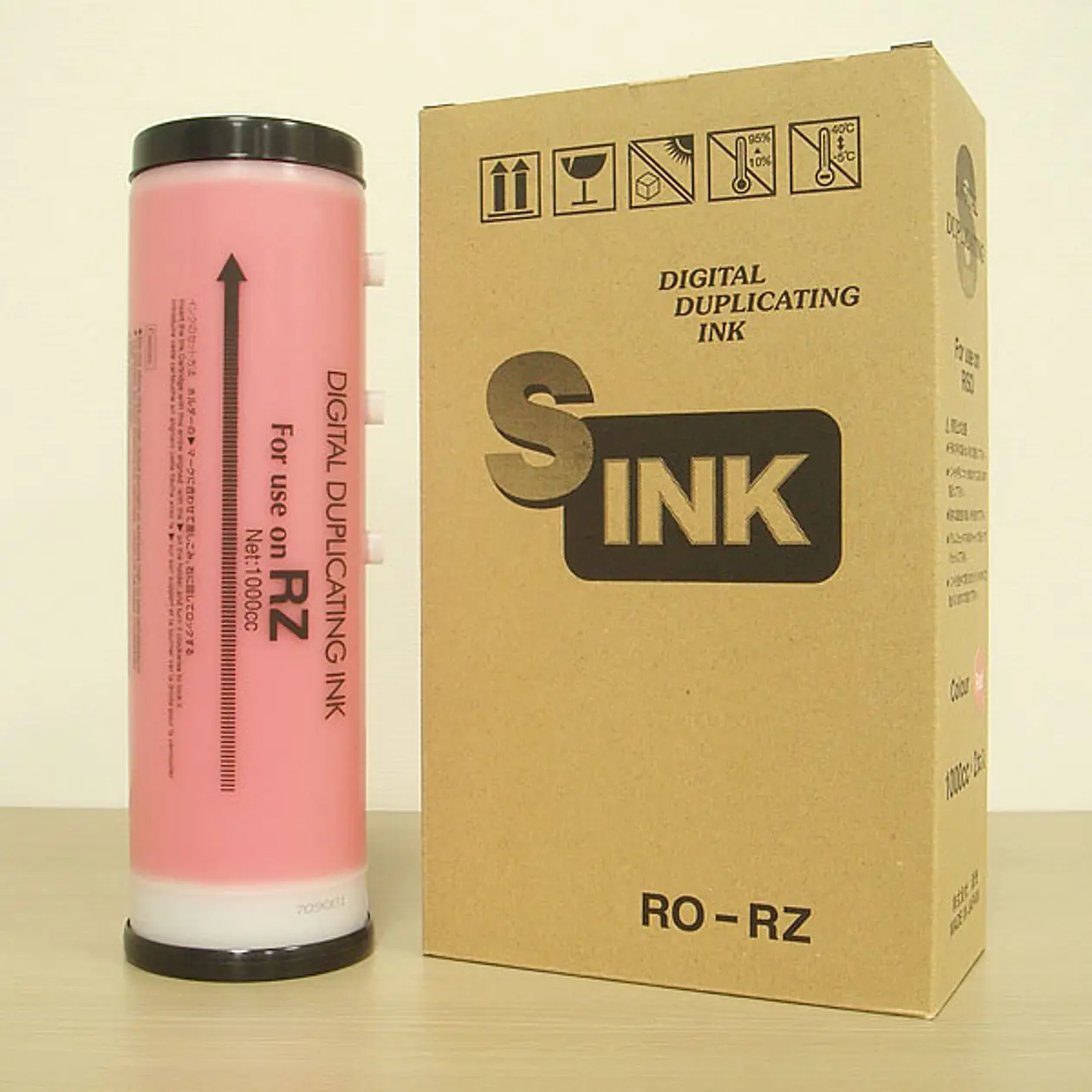 【未使用品】RISO リソー インク 黒・赤RO-RZ 各7本セット 日本製 未使用品】RISO リソー インク 黒・赤RO-RZ 各7本セット 日本製