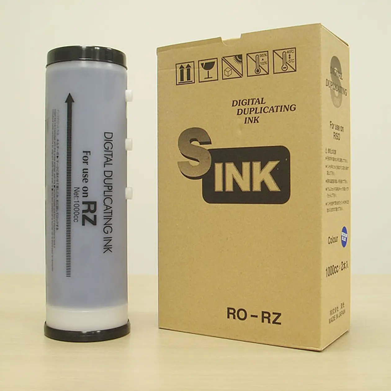 【未使用品】RISO リソー インク 黒・赤RO-RZ 各7本セット 日本製 未使用品】RISO リソー インク 黒・赤RO-RZ 各7本セット 日本製